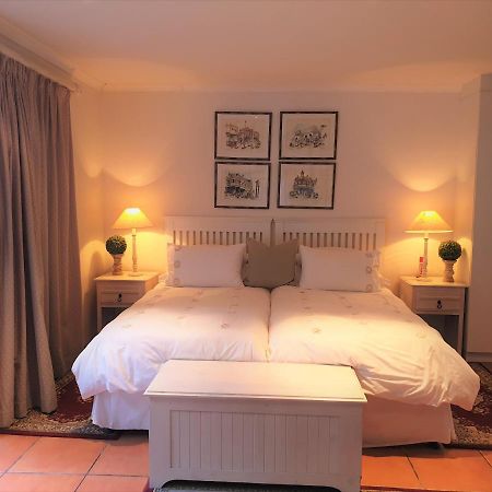Roosboom Guest Apartments Somerset West Buitenkant foto