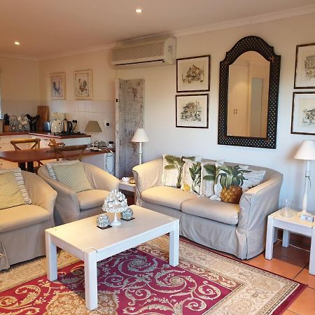 Roosboom Guest Apartments Somerset West Buitenkant foto