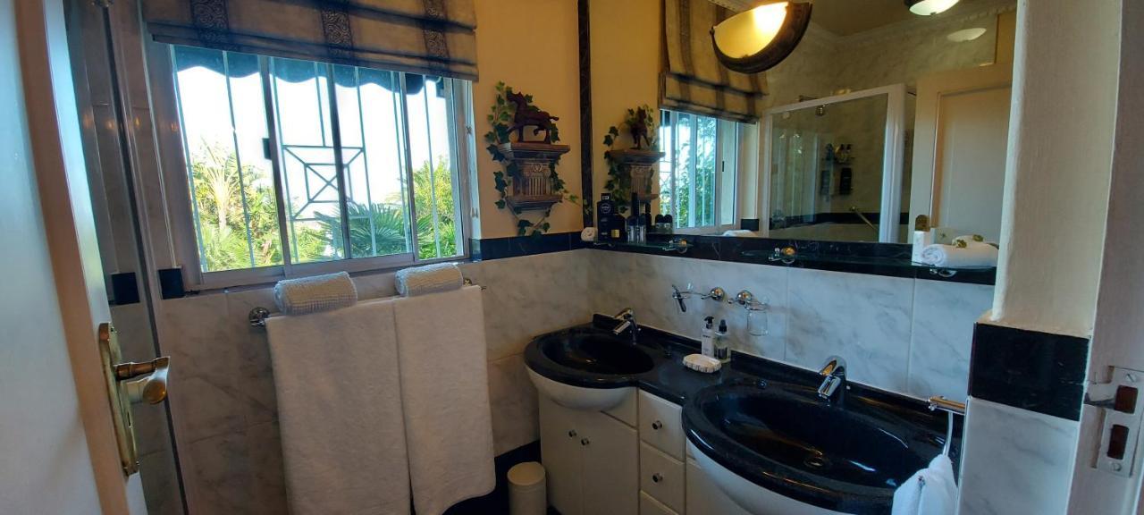 Roosboom Guest Apartments Somerset West Buitenkant foto