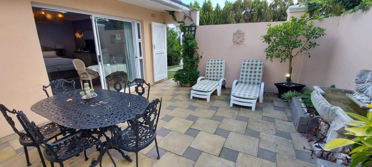 Roosboom Guest Apartments Somerset West Buitenkant foto