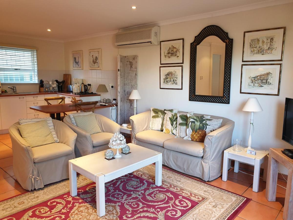 Roosboom Guest Apartments Somerset West Buitenkant foto